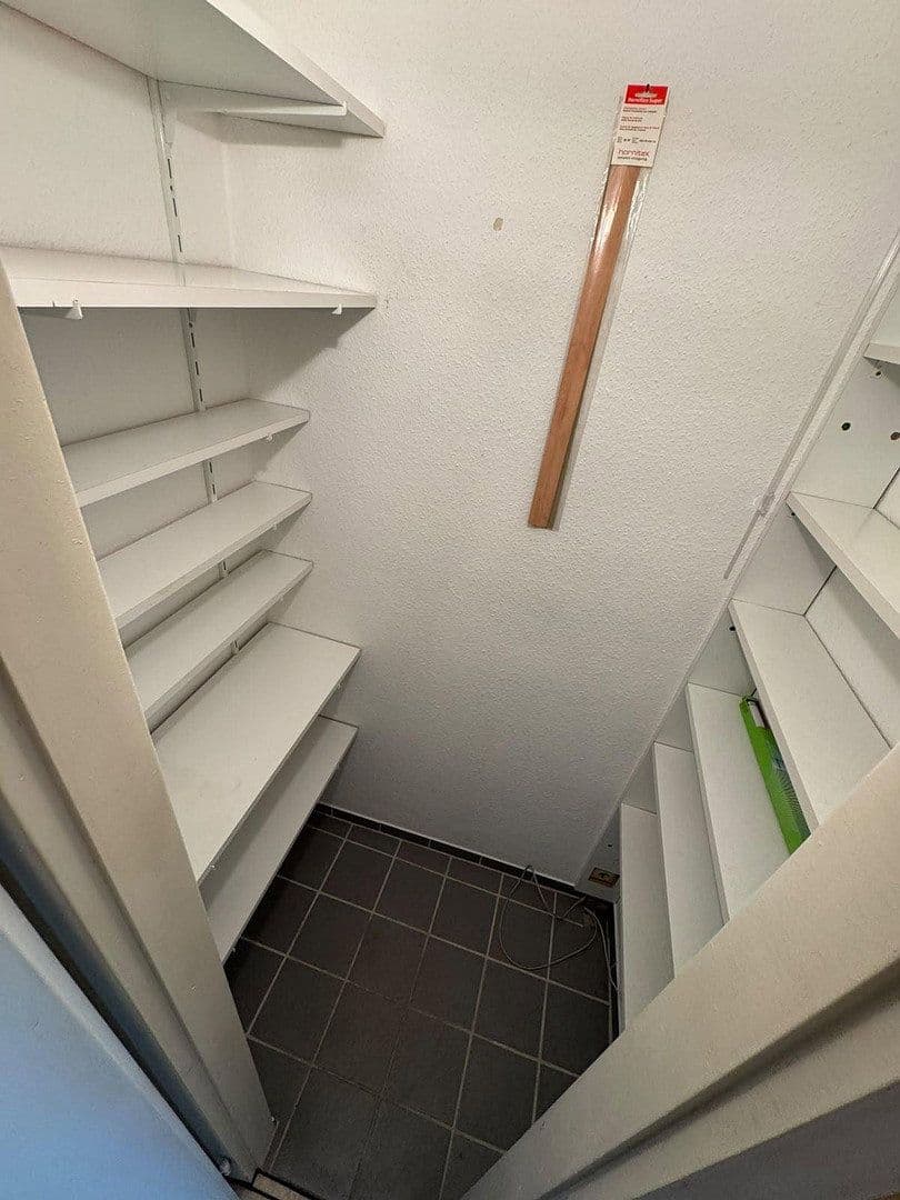 1 bedroom with open-plan kitchen flat to rent, 47 m², Sterkrader Straße 16, Essen, North Rhine-Westphalia 1 bedroom with open-plan kitchen flat to rent, 47 m², Sterkrader Straße 16, Essen, North Rhine-Westphalia