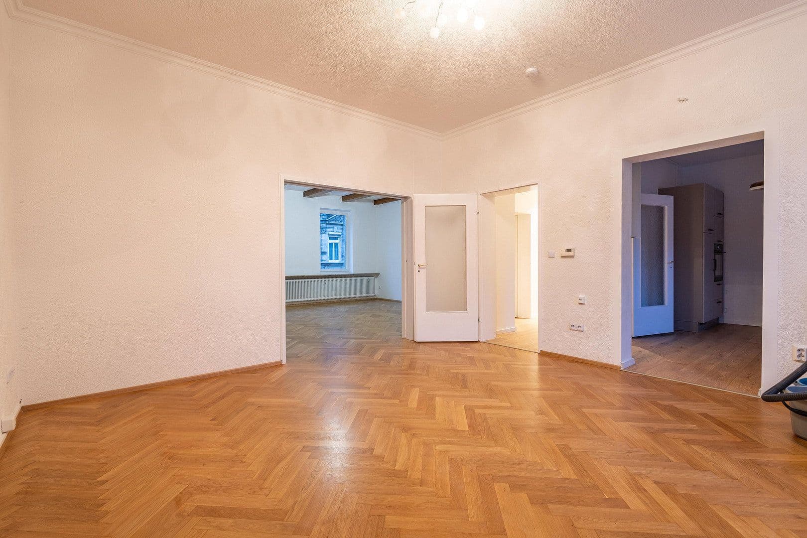 4 bedroom flat to rent, 148 m², Fürth, Bavaria 4 bedroom flat to rent, 148 m², Fürth, Bavaria