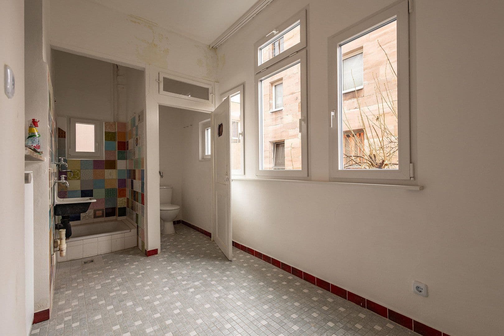 4 bedroom flat to rent, 148 m², Fürth, Bavaria 4 bedroom flat to rent, 148 m², Fürth, Bavaria