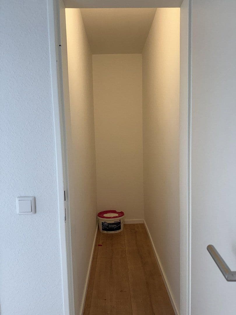 3 bedroom flat to rent, 75 m², An der Wallburg 97, Bergisch Gladbach, North Rhine-Westphalia 3 bedroom flat to rent, 75 m², An der Wallburg 97, Bergisch Gladbach, North Rhine-Westphalia