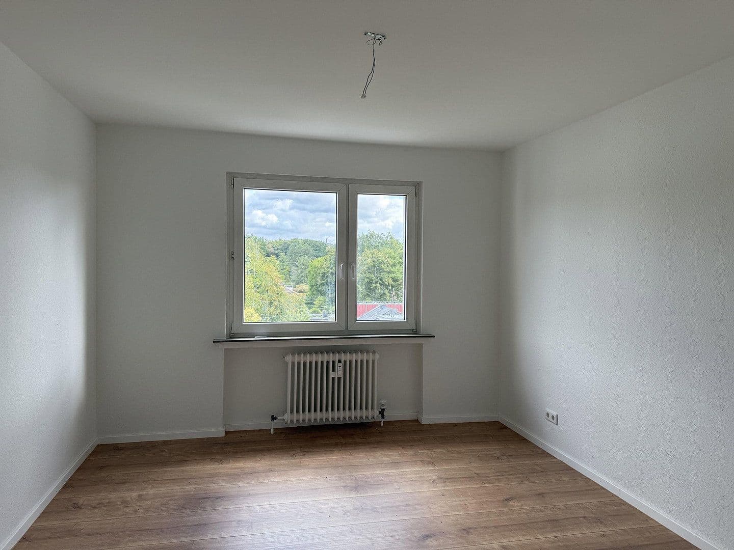 3 bedroom flat to rent, 75 m², An der Wallburg 97, Bergisch Gladbach, North Rhine-Westphalia 3 bedroom flat to rent, 75 m², An der Wallburg 97, Bergisch Gladbach, North Rhine-Westphalia