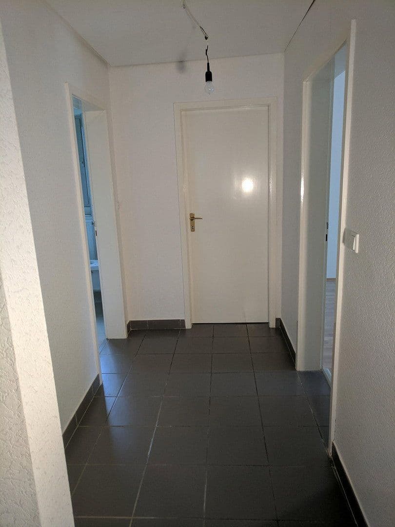 4 bedroom flat to rent, 127 m², Offenbach, Hesse 4 bedroom flat to rent, 127 m², Offenbach, Hesse