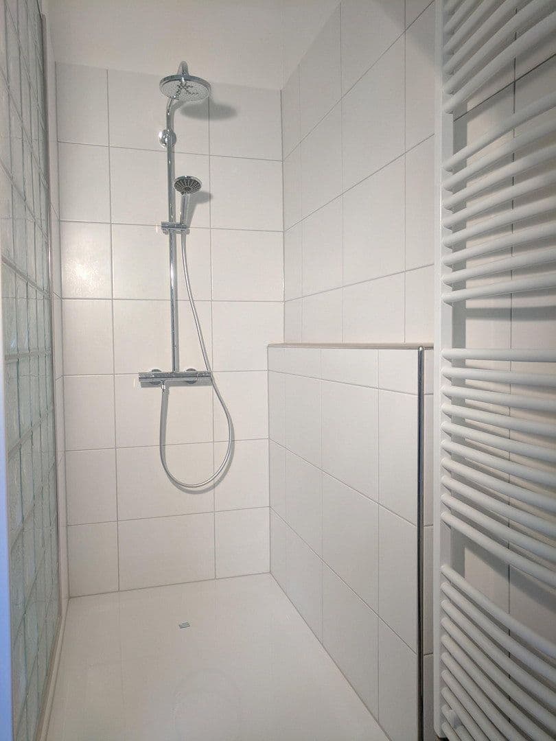 4 bedroom flat to rent, 127 m², Offenbach, Hesse 4 bedroom flat to rent, 127 m², Offenbach, Hesse