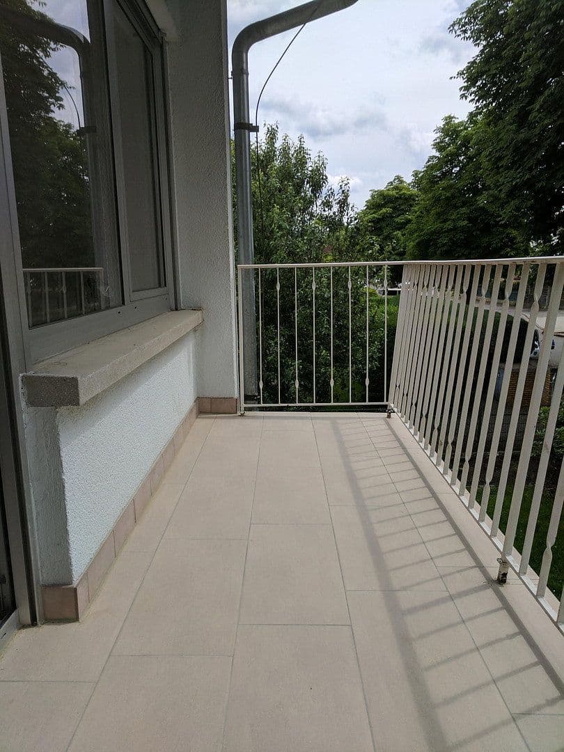 4 bedroom flat to rent, 127 m², Offenbach, Hesse 4 bedroom flat to rent, 127 m², Offenbach, Hesse