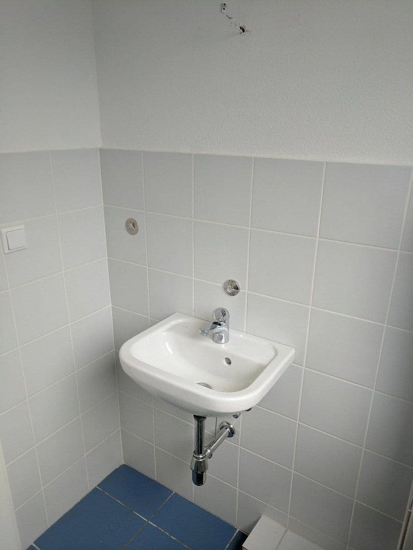 4 bedroom flat to rent, 127 m², Offenbach, Hesse 4 bedroom flat to rent, 127 m², Offenbach, Hesse