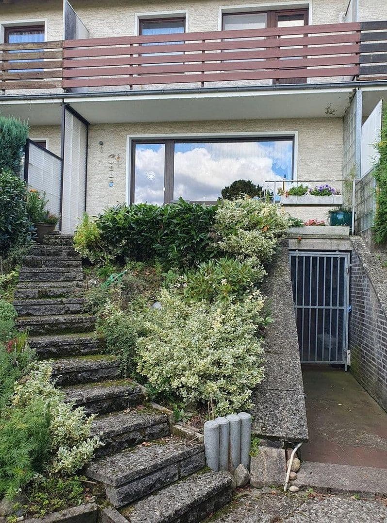 house for sale, 120 m², Glück-Auf-Str. 6b, Wennigsen (Deister), Lower Saxony house for sale, 120 m², Glück-Auf-Str. 6b, Wennigsen (Deister), Lower Saxony