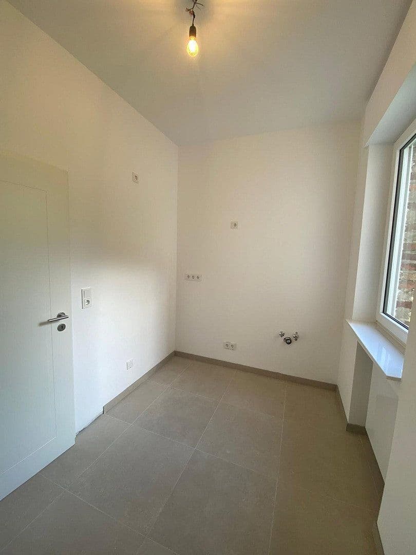 2 bedroom with open-plan kitchen flat for sale, 101 m², Karlstr. 14, Arnsberg, North Rhine-Westphalia 2 bedroom with open-plan kitchen flat for sale, 101 m², Karlstr. 14, Arnsberg, North Rhine-Westphalia