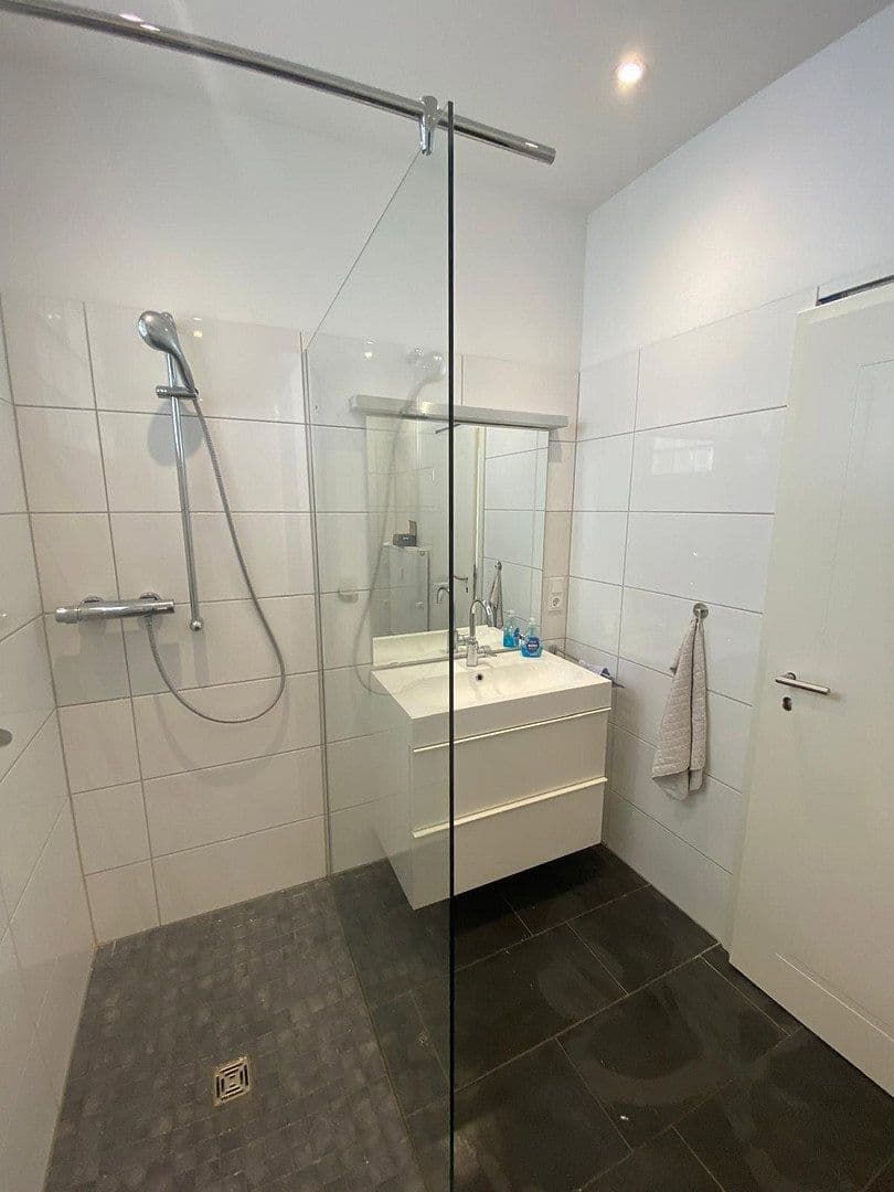 2 bedroom with open-plan kitchen flat for sale, 101 m², Karlstr. 14, Arnsberg, North Rhine-Westphalia 2 bedroom with open-plan kitchen flat for sale, 101 m², Karlstr. 14, Arnsberg, North Rhine-Westphalia