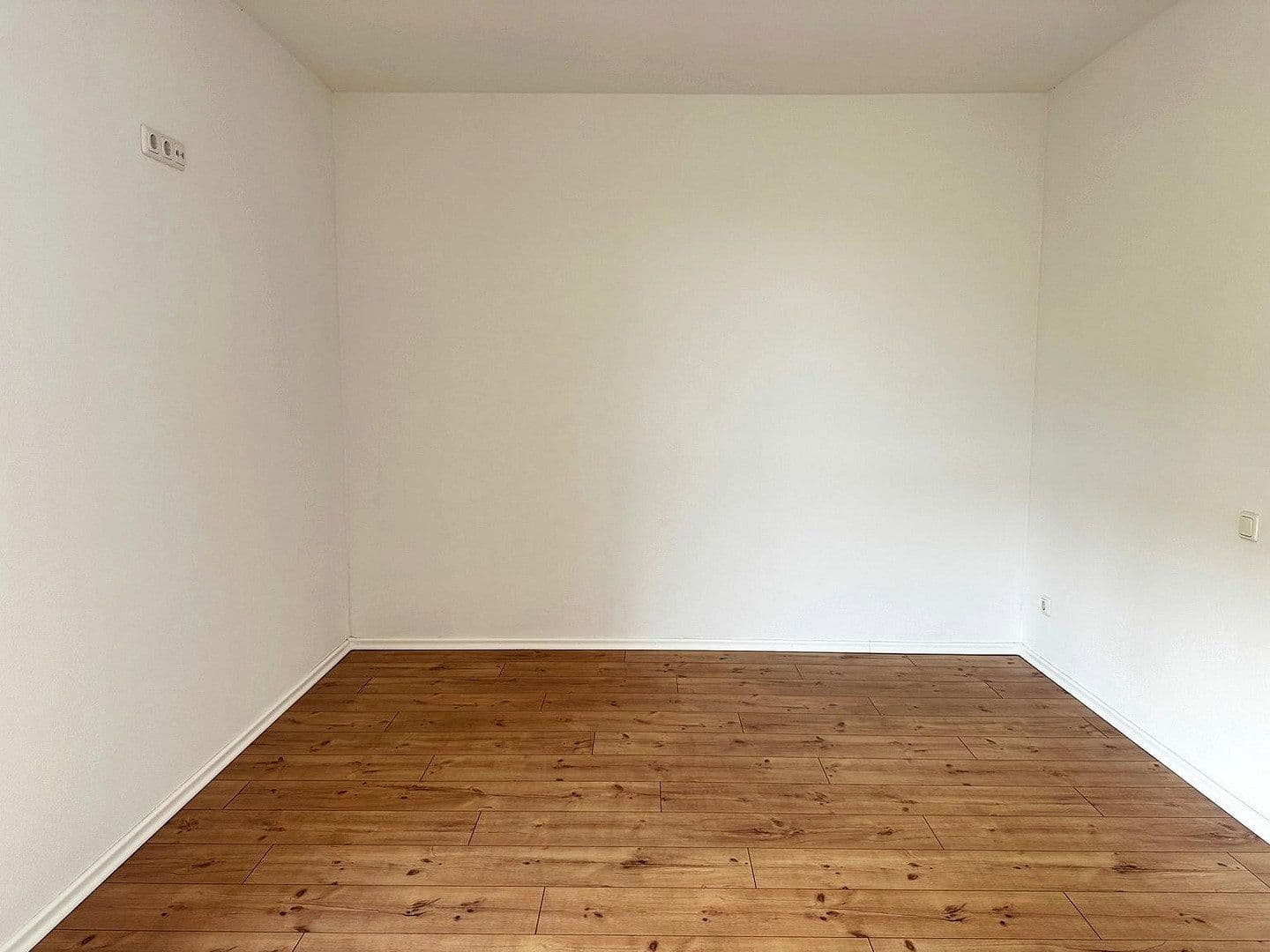 1 bedroom with open-plan kitchen flat to rent, 95 m², Triftäcker 31, Hemau, Bavaria 1 bedroom with open-plan kitchen flat to rent, 95 m², Triftäcker 31, Hemau, Bavaria