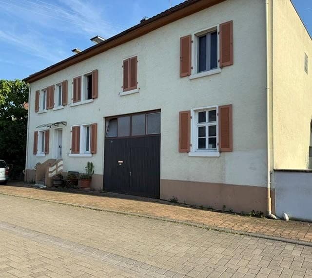 house for sale, 187 m², Sasbach am Kaiserstuhl, Baden-Württemberg house for sale, 187 m², Sasbach am Kaiserstuhl, Baden-Württemberg