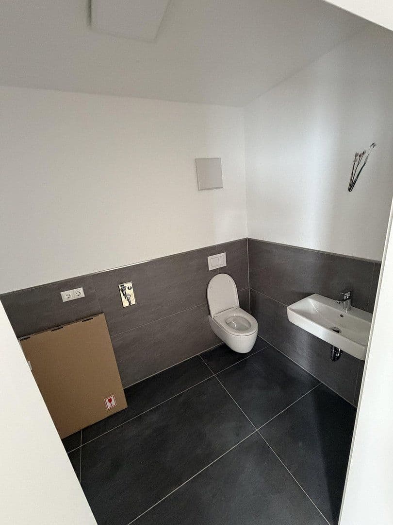 2 bedroom flat to rent, 95 m², Zülpich, North Rhine-Westphalia 2 bedroom flat to rent, 95 m², Zülpich, North Rhine-Westphalia