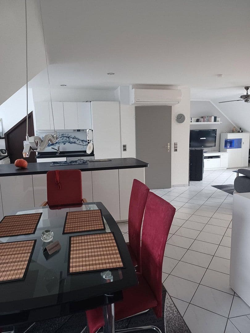 1 bedroom with open-plan kitchen flat for sale, 84 m², Schützenstrasse 41, Wachtberg, North Rhine-Westphalia 1 bedroom with open-plan kitchen flat for sale, 84 m², Schützenstrasse 41, Wachtberg, North Rhine-Westphalia