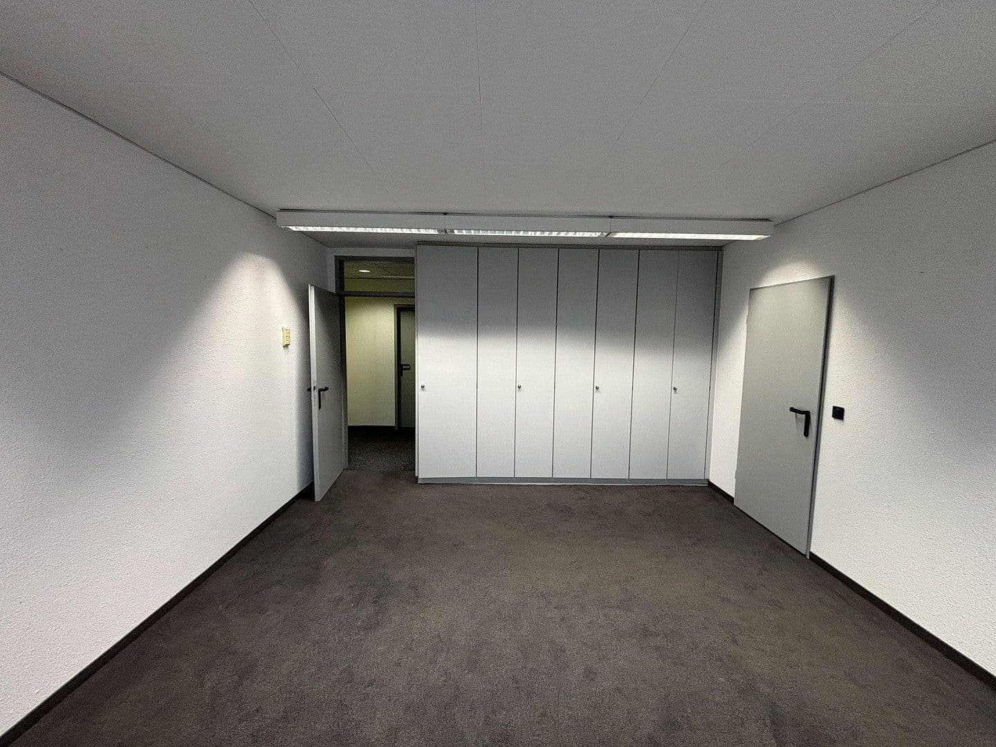 office to rent, 600 m², Moselstr. 14, Neuss, North Rhine-Westphalia office to rent, 600 m², Moselstr. 14, Neuss, North Rhine-Westphalia