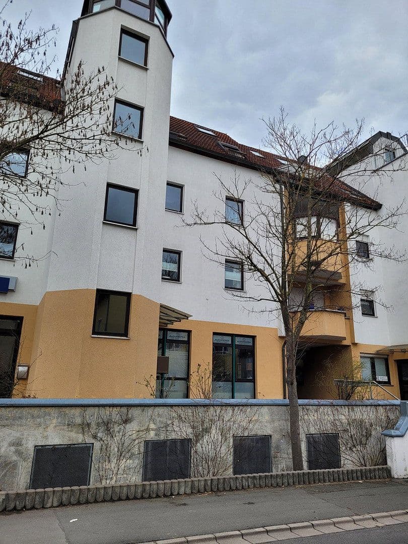 office to rent, 73 m², Bismarckstrasse 16 a, Neustadt an der Aisch, Bavaria office to rent, 73 m², Bismarckstrasse 16 a, Neustadt an der Aisch, Bavaria