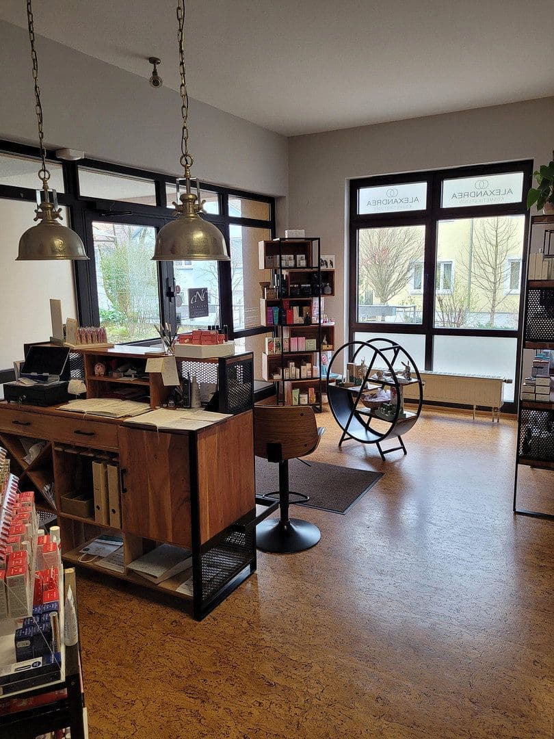 office to rent, 73 m², Bismarckstrasse 16 a, Neustadt an der Aisch, Bavaria office to rent, 73 m², Bismarckstrasse 16 a, Neustadt an der Aisch, Bavaria
