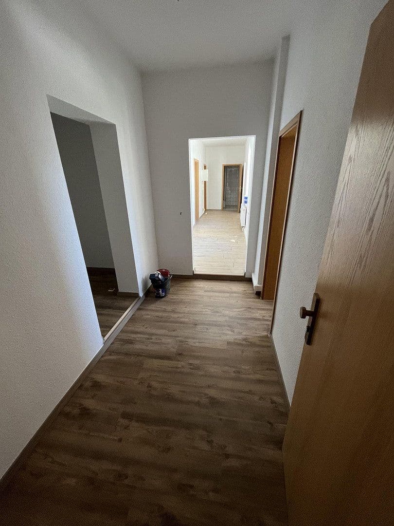 house for sale, 1,076 m², Chemnitz, Saxony house for sale, 1,076 m², Chemnitz, Saxony