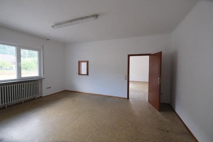 non-residential property to rent, 300 m², Rodalben, Rhineland-Palatinate non-residential property to rent, 300 m², Rodalben, Rhineland-Palatinate