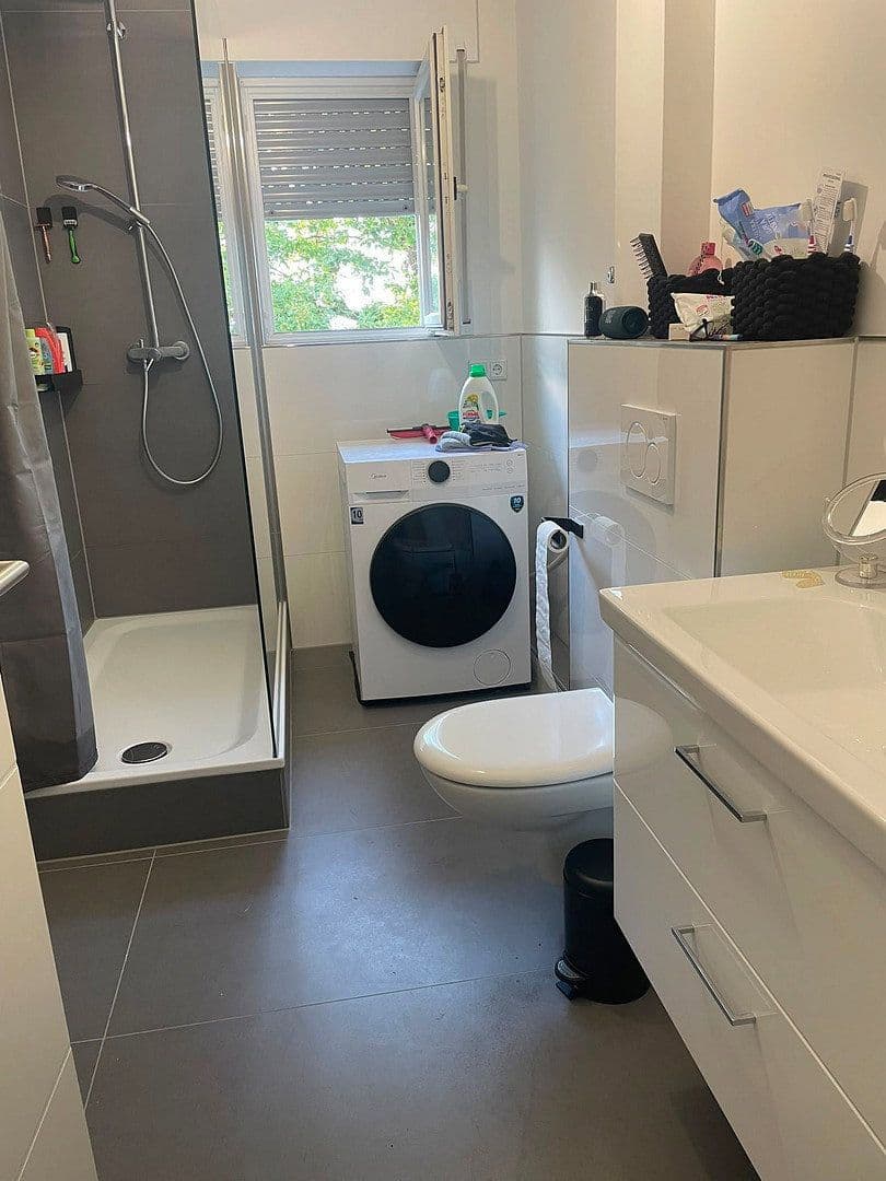 2 bedroom with open-plan kitchen flat to rent, 79 m², Remscheid, North Rhine-Westphalia 2 bedroom with open-plan kitchen flat to rent, 79 m², Remscheid, North Rhine-Westphalia