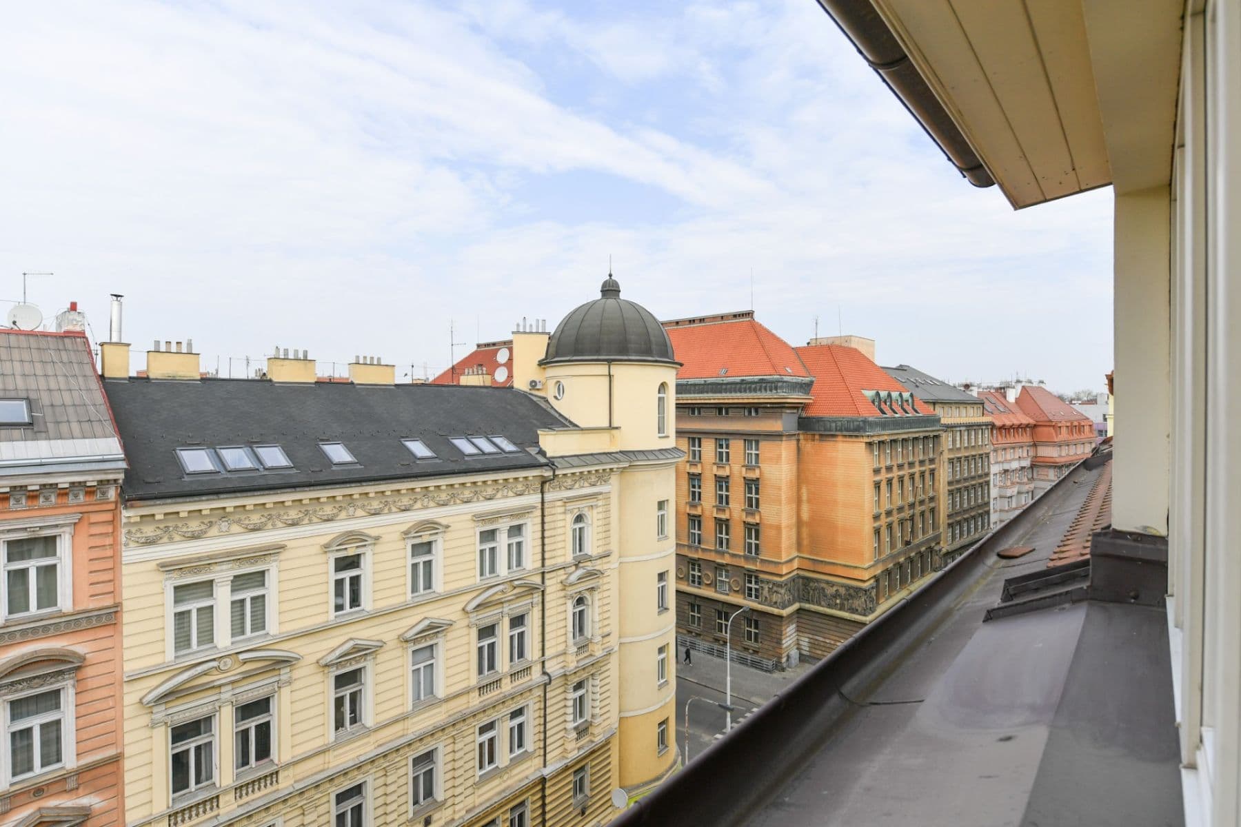 1 bedroom with open-plan kitchen flat for sale, 43 m², Sázavská, Prague, Prague 1 bedroom with open-plan kitchen flat for sale, 43 m², Sázavská, Prague, Prague