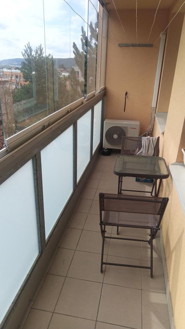 2 bedroom with open-plan kitchen flat to rent, 78 m², Milerova, Prague, Prague 2 bedroom with open-plan kitchen flat to rent, 78 m², Milerova, Prague, Prague