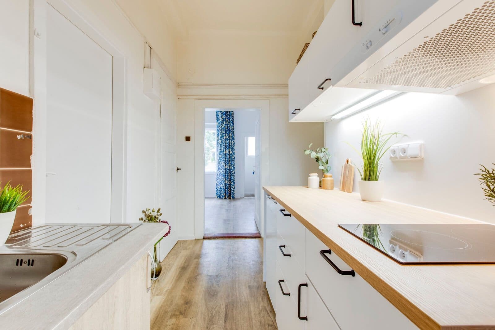 2 bedroom flat to rent, 44 m², Jeseniova, Prague, Prague 2 bedroom flat to rent, 44 m², Jeseniova, Prague, Prague