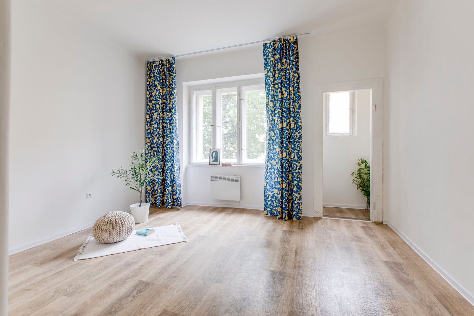 2 bedroom flat to rent, 44 m², Jeseniova, Prague, Prague 2 bedroom flat to rent, 44 m², Jeseniova, Prague, Prague