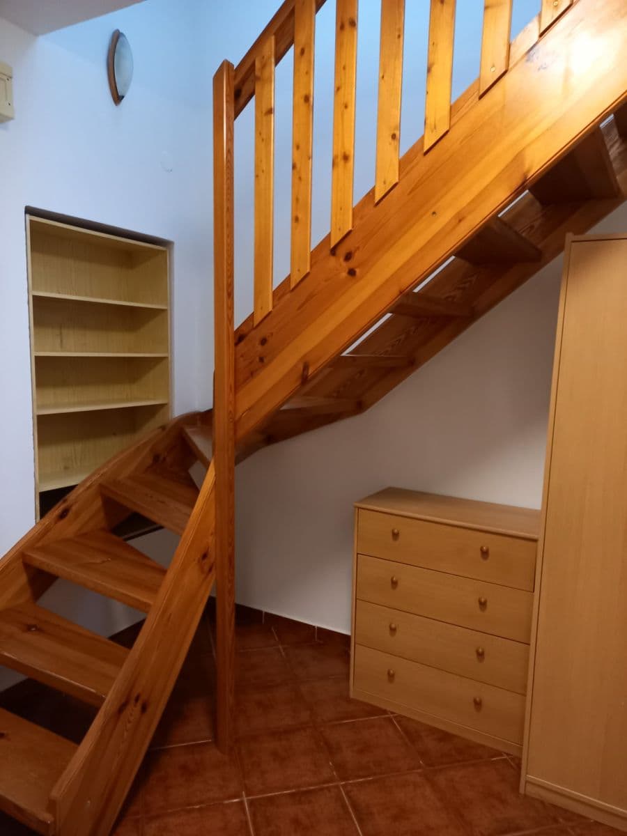 3 bedroom with open-plan kitchen flat to rent, 85 m², Krhanice, Středočeský Region 3 bedroom with open-plan kitchen flat to rent, 85 m², Krhanice, Středočeský Region