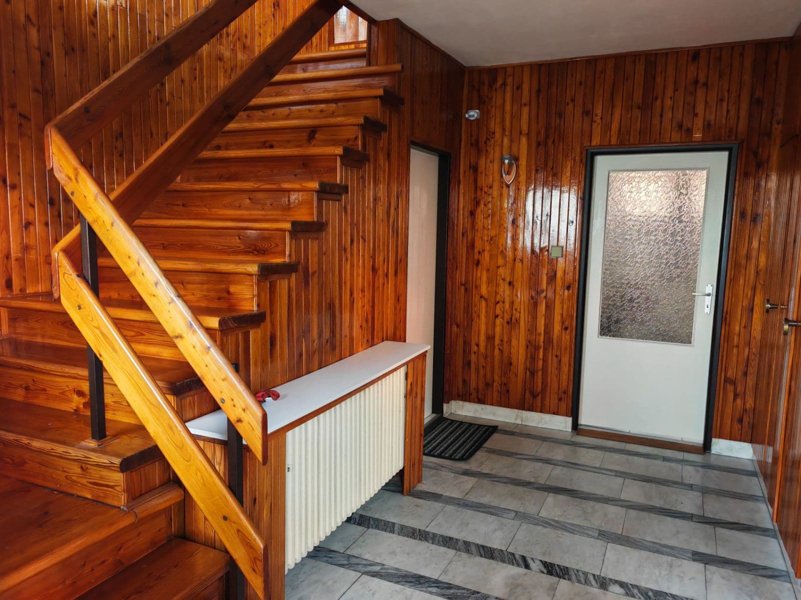 house to rent, 120 m², Jaroslava Vrchlického, Žatec, Ústecký Region house to rent, 120 m², Jaroslava Vrchlického, Žatec, Ústecký Region