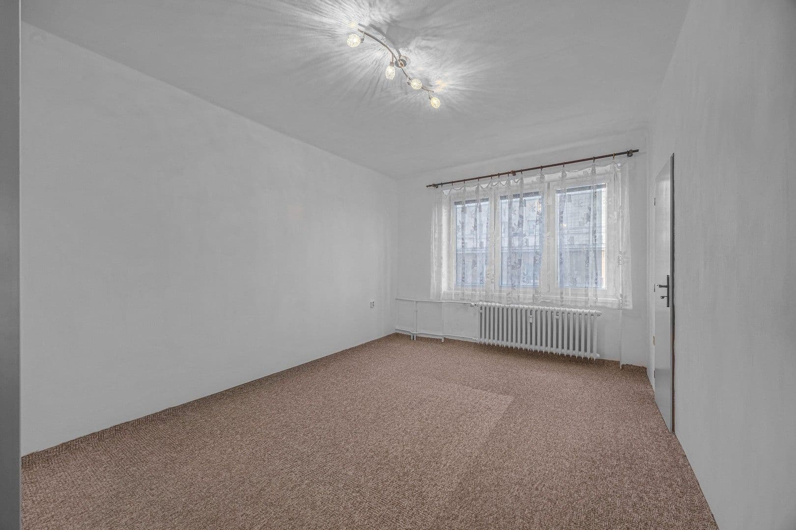 2 bedroom flat to rent, 54 m², Na Stezce, Prague, Prague 2 bedroom flat to rent, 54 m², Na Stezce, Prague, Prague