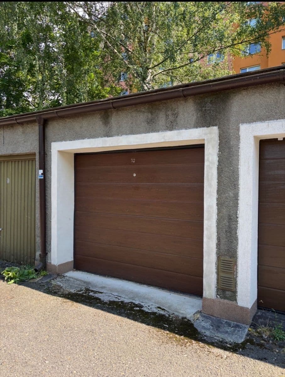 garage to rent, 20 m², Malátova, Liberec, Liberecký Region garage to rent, 20 m², Malátova, Liberec, Liberecký Region