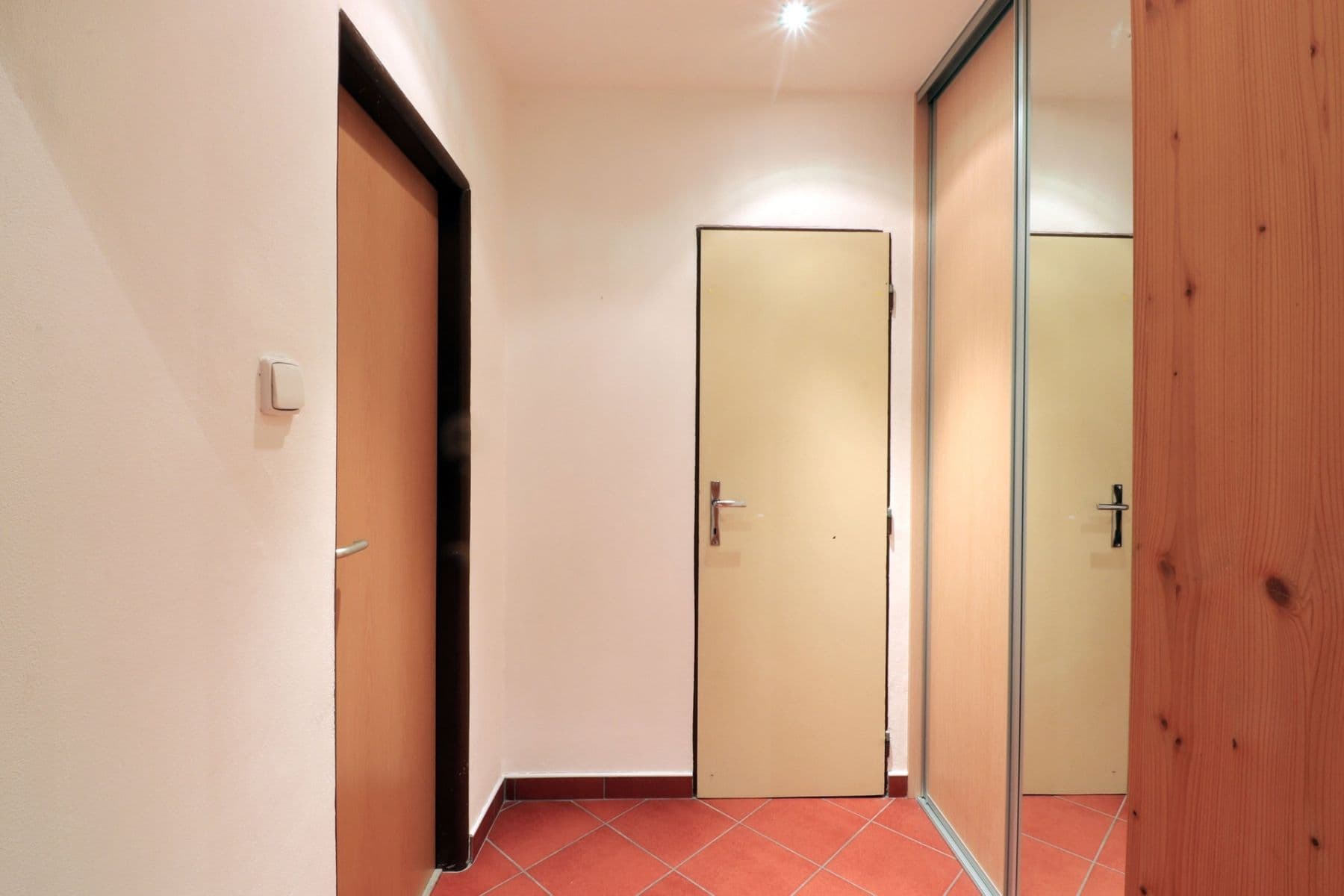 2 bedroom with open-plan kitchen flat to rent, 63 m², Ke škole, Prague, Prague 2 bedroom with open-plan kitchen flat to rent, 63 m², Ke škole, Prague, Prague