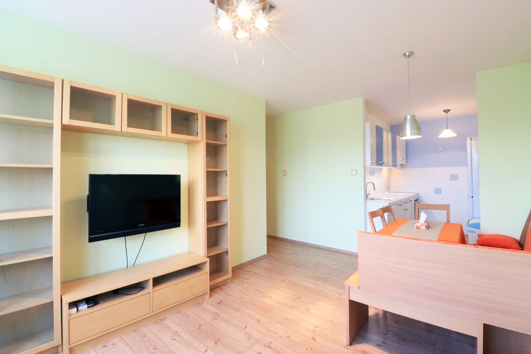 2 bedroom with open-plan kitchen flat to rent, 63 m², Ke škole, Prague, Prague 2 bedroom with open-plan kitchen flat to rent, 63 m², Ke škole, Prague, Prague