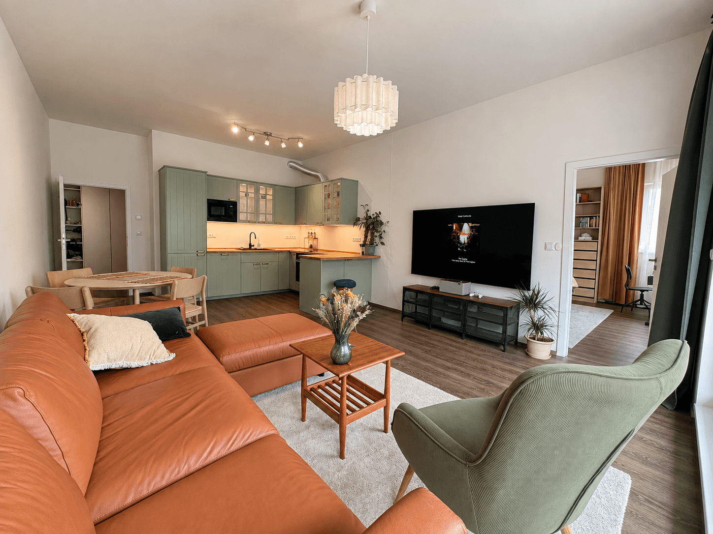 1 bedroom with open-plan kitchen flat to rent, 66 m², Gerstelova, Prague, Prague 1 bedroom with open-plan kitchen flat to rent, 66 m², Gerstelova, Prague, Prague