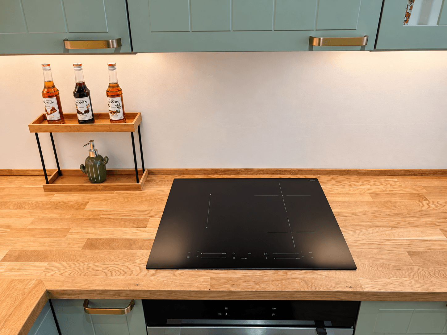1 bedroom with open-plan kitchen flat to rent, 66 m², Gerstelova, Prague, Prague 1 bedroom with open-plan kitchen flat to rent, 66 m², Gerstelova, Prague, Prague