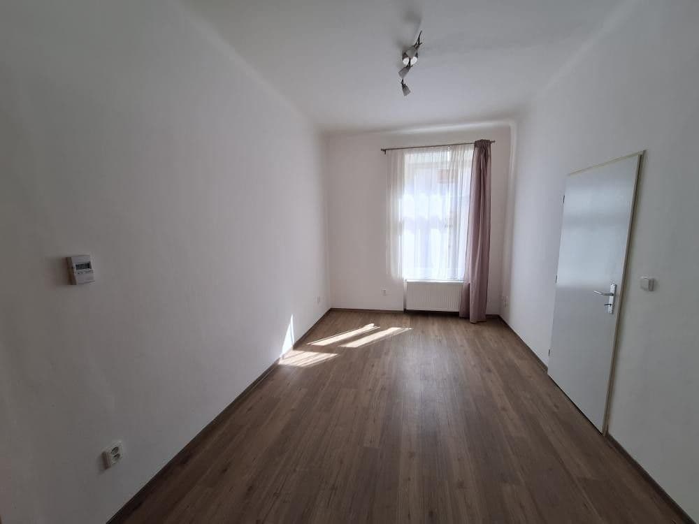 1 bedroom with open-plan kitchen flat to rent, 45 m², U Mincovny, Jihlava, Vysočina Region 1 bedroom with open-plan kitchen flat to rent, 45 m², U Mincovny, Jihlava, Vysočina Region