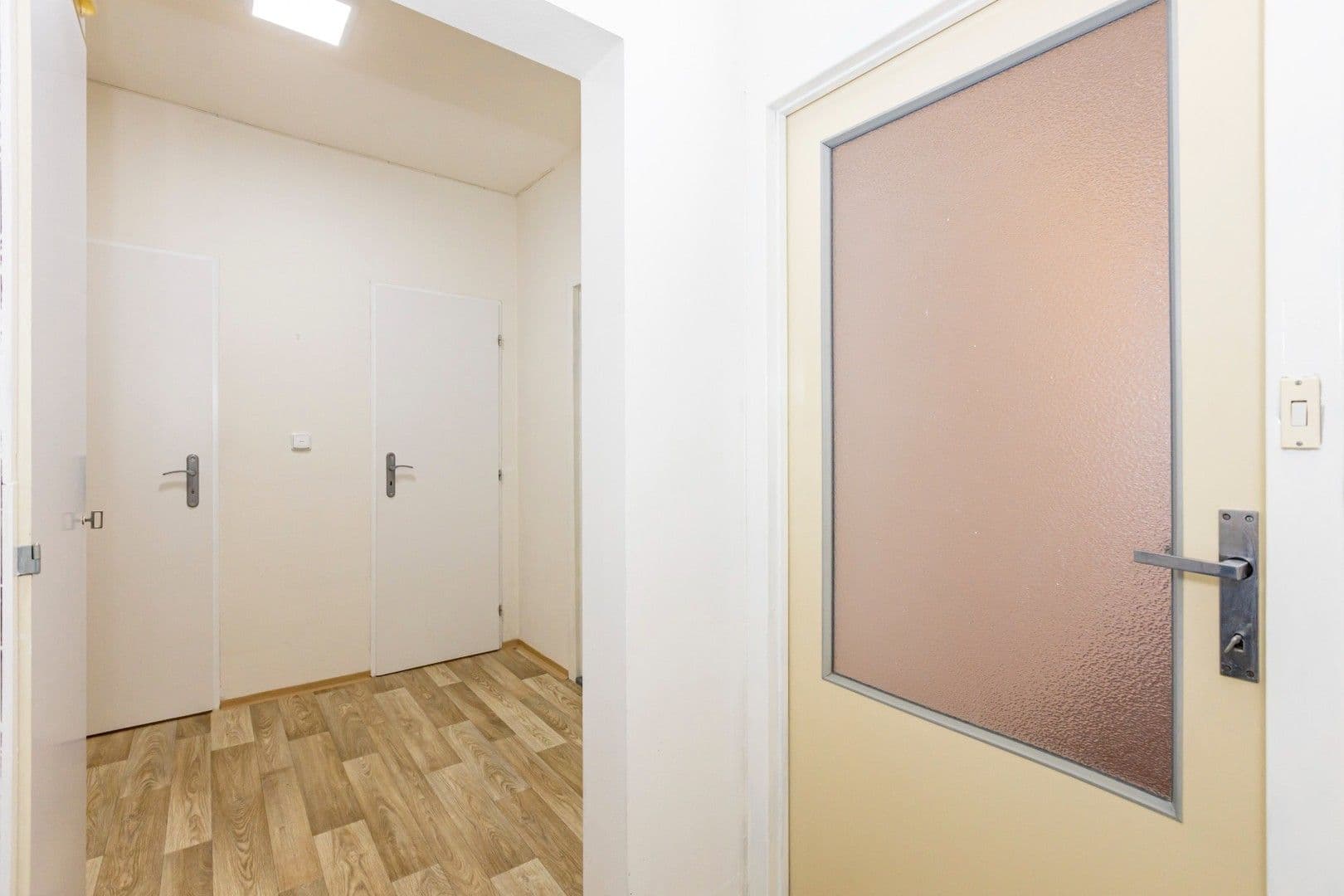 1 bedroom with open-plan kitchen flat to rent, 49 m², Gabinova, Prague, Prague 1 bedroom with open-plan kitchen flat to rent, 49 m², Gabinova, Prague, Prague