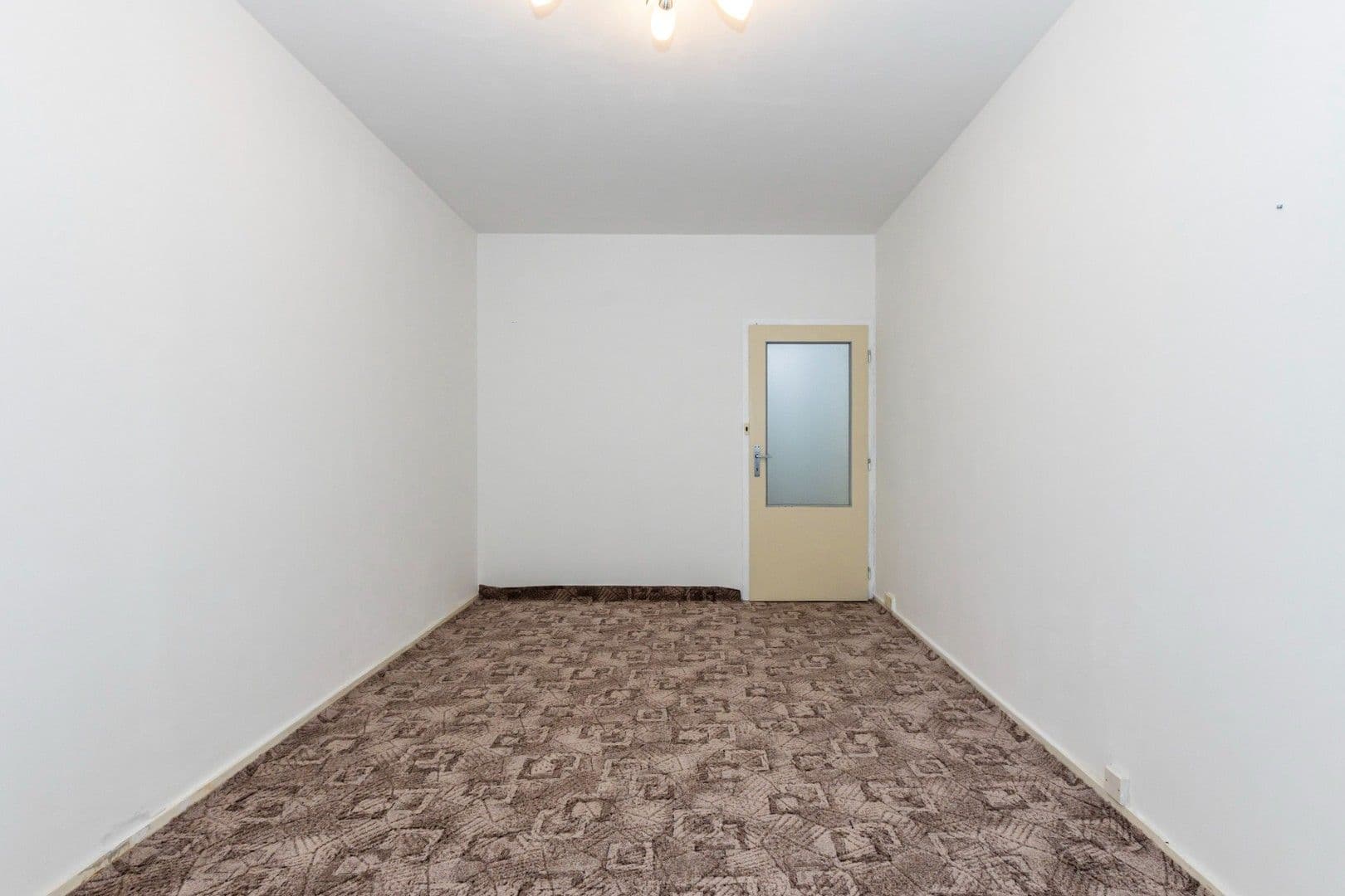 1 bedroom with open-plan kitchen flat to rent, 49 m², Gabinova, Prague, Prague 1 bedroom with open-plan kitchen flat to rent, 49 m², Gabinova, Prague, Prague