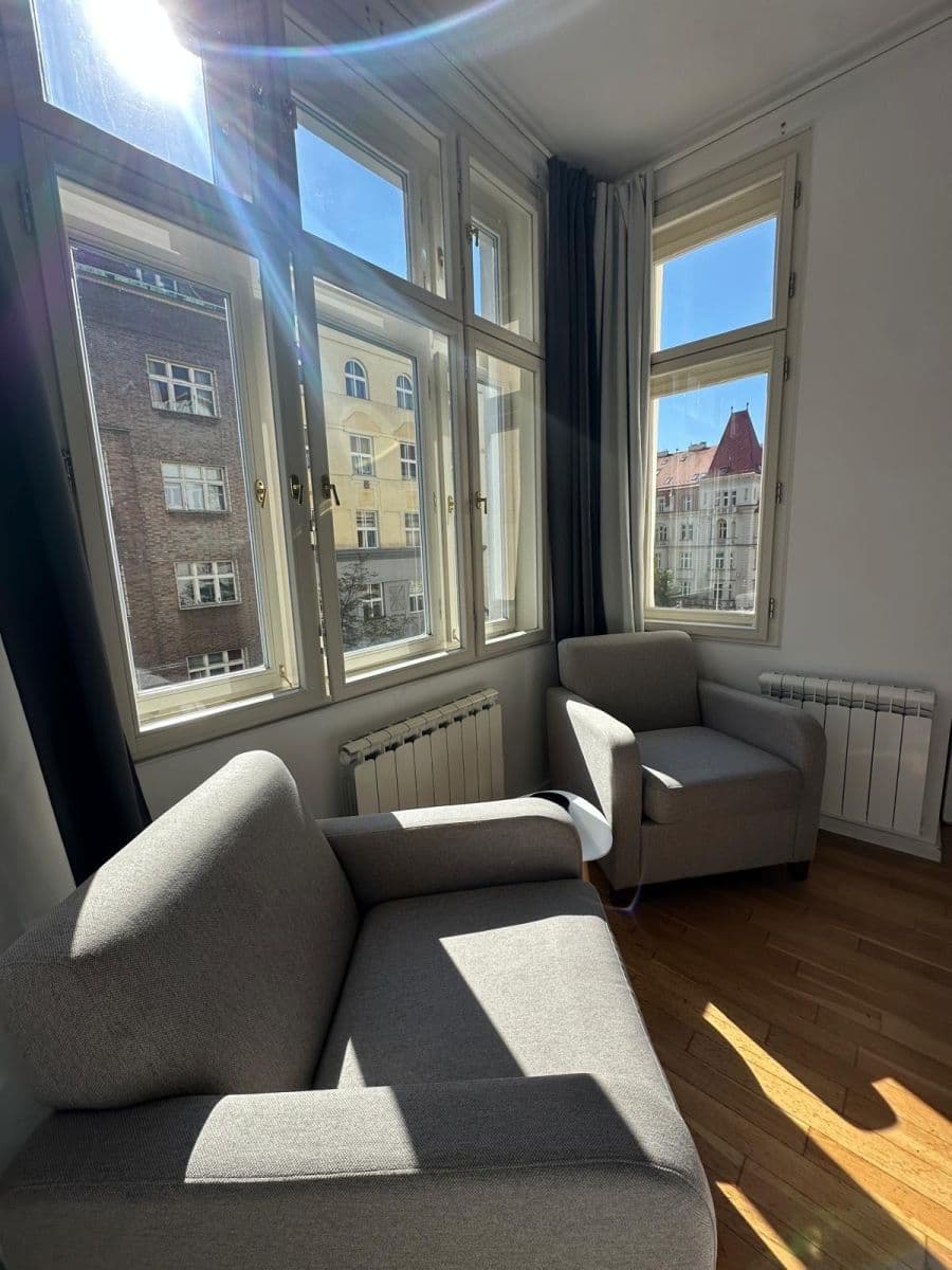 Studio flat to rent, 33 m², Ondříčkova, Prague, Prague Studio flat to rent, 33 m², Ondříčkova, Prague, Prague