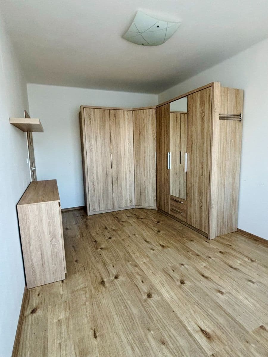 1 bedroom with open-plan kitchen flat to rent, 54 m², Bludovická, Prague, Prague 1 bedroom with open-plan kitchen flat to rent, 54 m², Bludovická, Prague, Prague