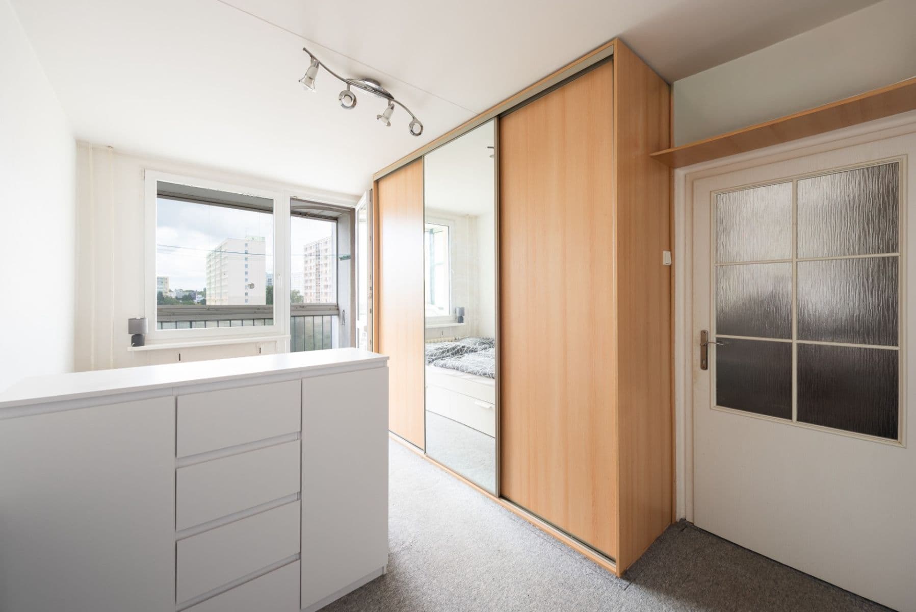 2 bedroom with open-plan kitchen flat for sale, 66 m², Jažlovická, Prague, Prague 2 bedroom with open-plan kitchen flat for sale, 66 m², Jažlovická, Prague, Prague