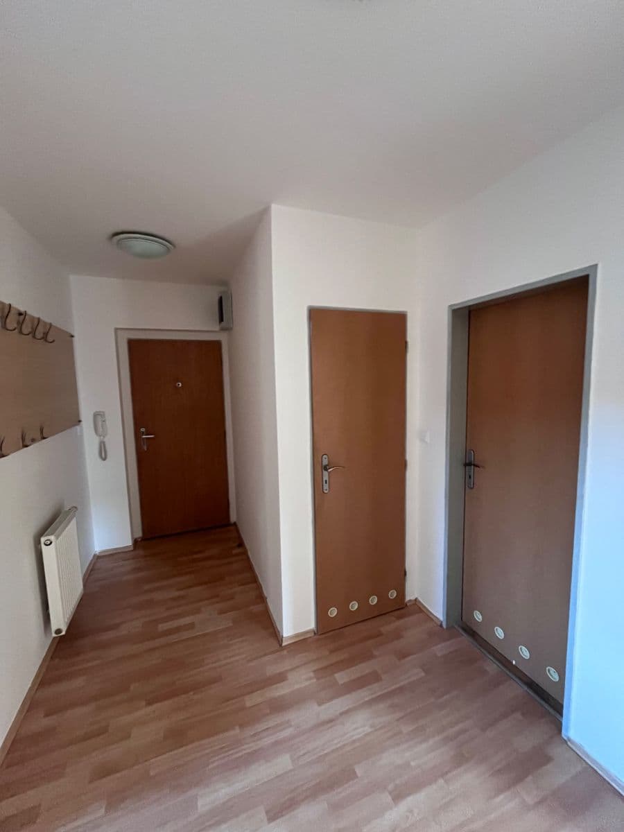 1 bedroom with open-plan kitchen flat to rent, 72 m², Dlouhá, Tišnov, Jihomoravský Region 1 bedroom with open-plan kitchen flat to rent, 72 m², Dlouhá, Tišnov, Jihomoravský Region