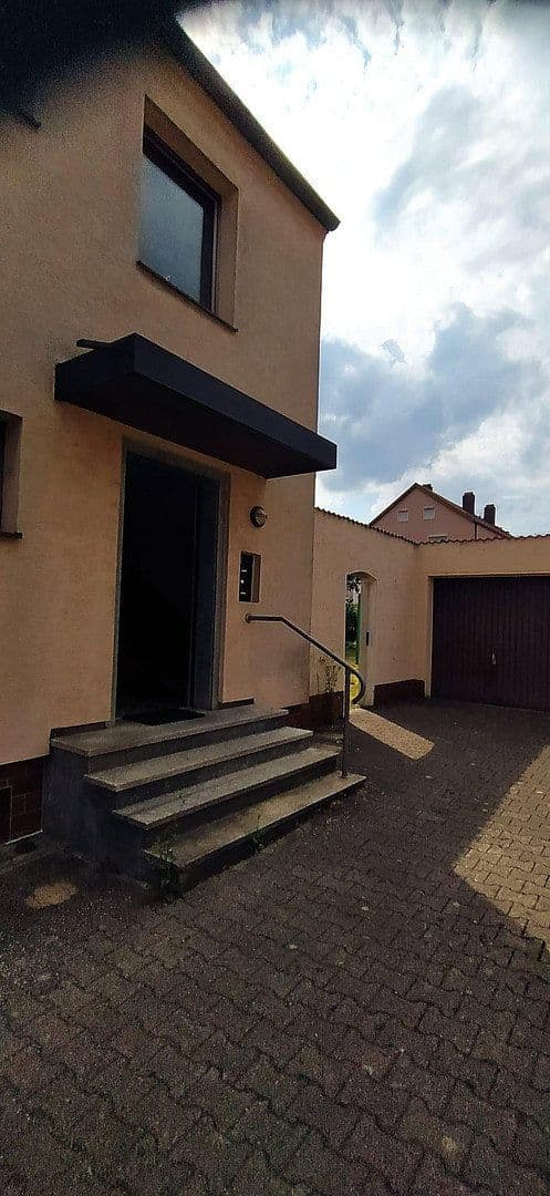house for sale, 160 m², Wartenburgerstraße 58, Augsburg-Lechhausen, Bavaria house for sale, 160 m², Wartenburgerstraße 58, Augsburg-Lechhausen, Bavaria