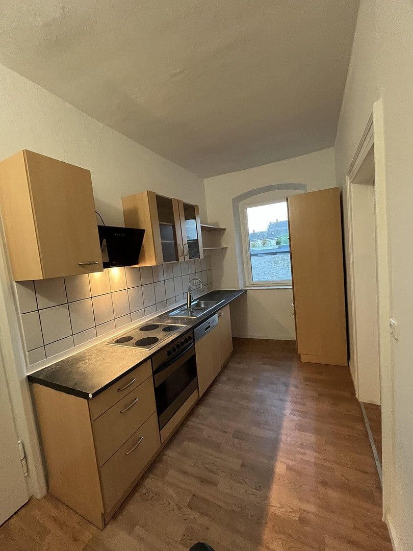 3 bedroom flat to rent, 68 m², Theaterstrasse 11, Hof, Bavaria 3 bedroom flat to rent, 68 m², Theaterstrasse 11, Hof, Bavaria