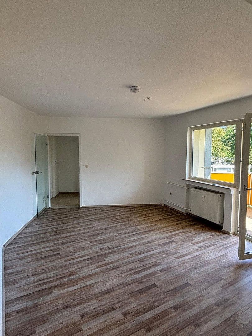 3 bedroom flat to rent, 65 m², Drei Knappen 18, Oberhausen, North Rhine-Westphalia 3 bedroom flat to rent, 65 m², Drei Knappen 18, Oberhausen, North Rhine-Westphalia