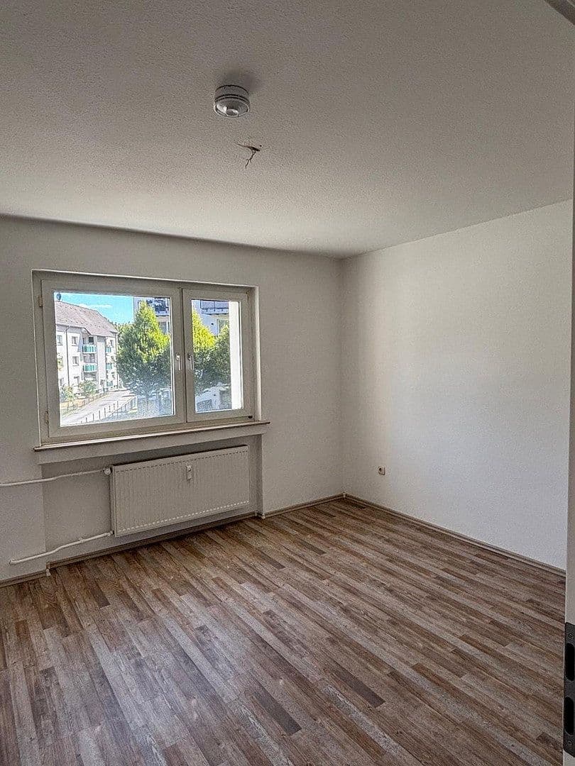 3 bedroom flat to rent, 65 m², Drei Knappen 18, Oberhausen, North Rhine-Westphalia 3 bedroom flat to rent, 65 m², Drei Knappen 18, Oberhausen, North Rhine-Westphalia