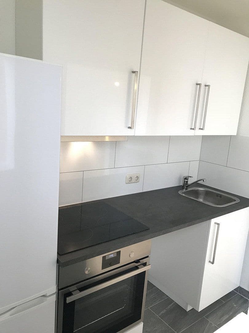 1 bedroom flat to rent, 34 m², Hügelstraße 251, Frankfurt am Main, Hesse 1 bedroom flat to rent, 34 m², Hügelstraße 251, Frankfurt am Main, Hesse