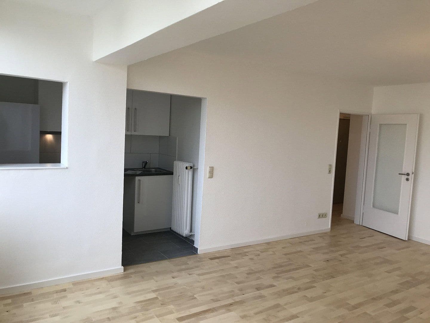 1 bedroom flat to rent, 34 m², Hügelstraße 251, Frankfurt am Main, Hesse 1 bedroom flat to rent, 34 m², Hügelstraße 251, Frankfurt am Main, Hesse