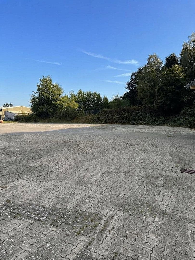plot to rent, 2,200 m², Alter Postweg 30, Buxtehude, Lower Saxony plot to rent, 2,200 m², Alter Postweg 30, Buxtehude, Lower Saxony