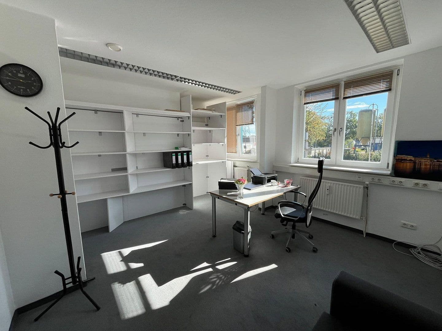 office to rent, 16 m², Wentorf bei Hamburg, Schleswig-Holstein office to rent, 16 m², Wentorf bei Hamburg, Schleswig-Holstein