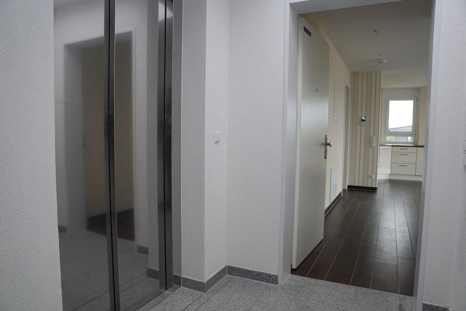1 bedroom with open-plan kitchen flat to rent, 84 m², Markdorf, Baden-Württemberg 1 bedroom with open-plan kitchen flat to rent, 84 m², Markdorf, Baden-Württemberg